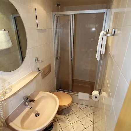 Schoch, Hotel